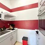 Liva Zentrum - 4 Mit Kueche Und Wlan - Naehe Hauptbahnhof - Ideal Fuer Familien & Monteure * Schwerin