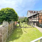 Apartman Liva Zentrum - 4 Mit Kueche Und Wlan - Naehe Hauptbahnhof - Ideal Fuer Familien & Monteure