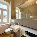 Liva Zentrum - 4 Mit Kueche Und Wlan - Naehe Hauptbahnhof - Ideal Fuer Familien & Monteure