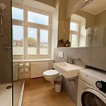 Liva Zentrum - 4 Mit Kueche Und Wlan - Naehe Hauptbahnhof - Ideal Fuer Familien & Monteure *