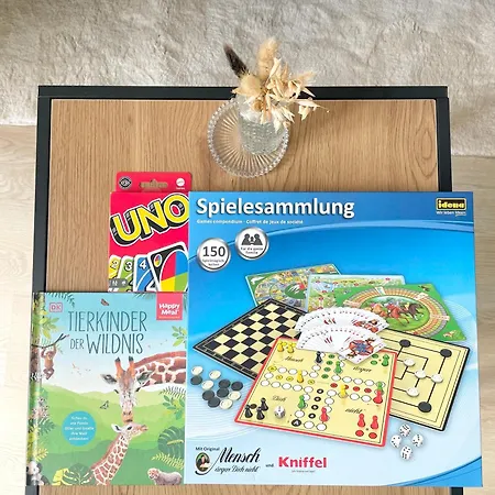 Liva Stays Schwerin Zentrum - 4 Ferienwohnungen Mit Kueche Und Wlan - Naehe Hauptbahnhof - Ideal Fuer Familien & Monteure