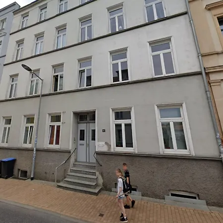 Gemuetliches Im Zentrum - Naehe Bahnhof - Wlan - Smart-tv Apartmán *