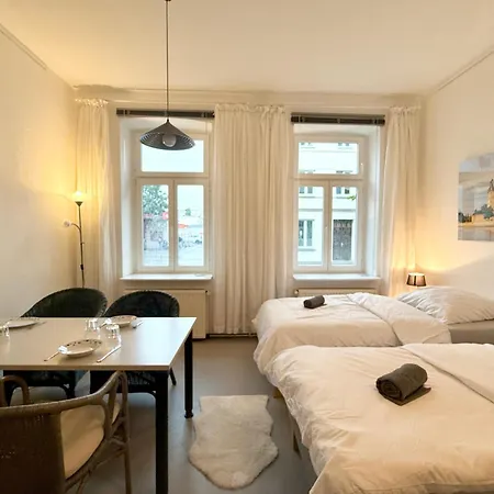 Apartment Liva Zentrum - 4 Mit Kueche Und Wlan - Naehe Hauptbahnhof - Ideal Fuer Familien & Monteure Schwerin (Mecklenburg-Vorpommern)