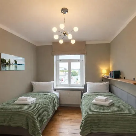 Apartment Liva Zentrum - 4 Mit Kueche Und Wlan - Naehe Hauptbahnhof - Ideal Fuer Familien & Monteure Schwerin (Mecklenburg-Vorpommern)