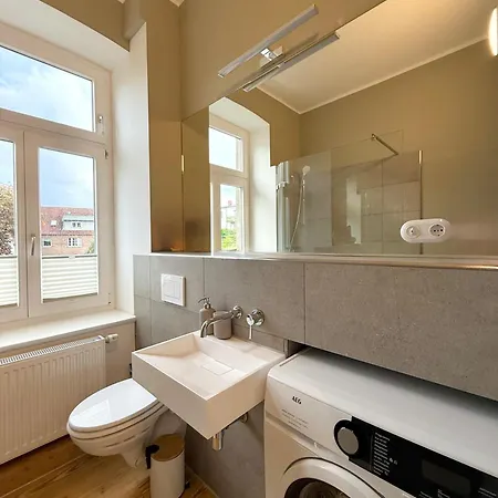 Liva Zentrum - 4 Mit Kueche Und Wlan - Naehe Hauptbahnhof - Ideal Fuer Familien & Monteure