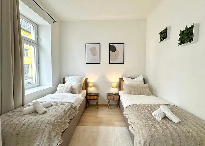 Liva Zentrum - 4 Mit Kueche Und Wlan - Naehe Hauptbahnhof - Ideal Fuer Familien & Monteure 슈베린