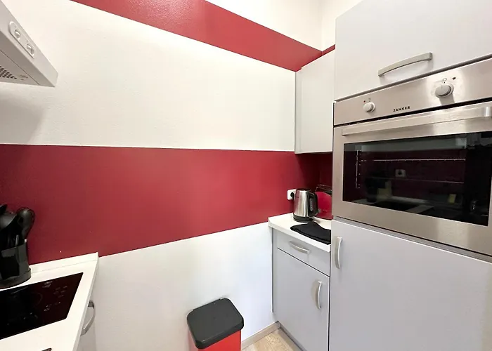 Liva Zentrum - 4 Mit Kueche Und Wlan - Naehe Hauptbahnhof - Ideal Fuer Familien & Monteure Appartamento
